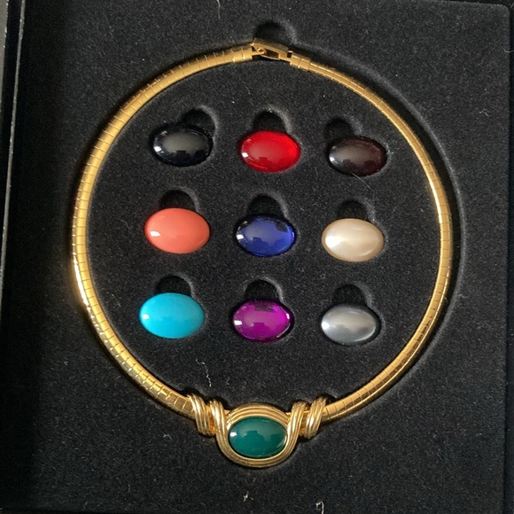 Joan rivers interchangable necklace - Picture 2 of 3